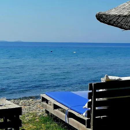 Oiki Beachcamp Kucukkuyu